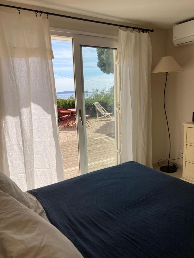 Le Rayol-Canadel-sur-Mer L'Arbousier Bed & Breakfast エクステリア 写真